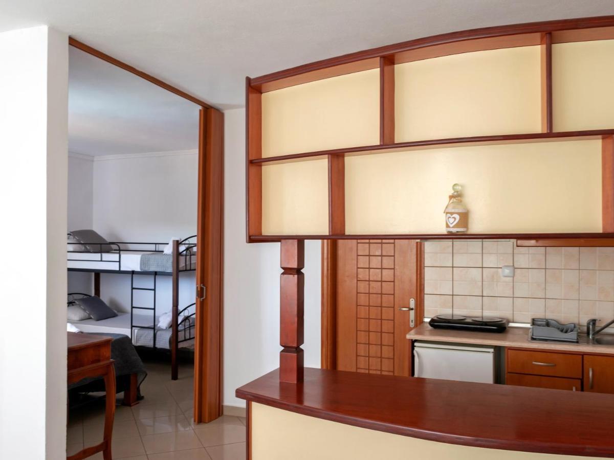 Kapahi Seaview Hotel Apartments ポトス エクステリア 写真