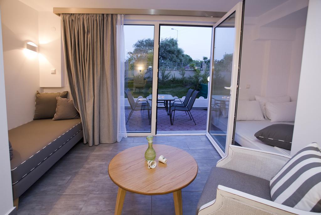 Kapahi Seaview Hotel Apartments ポトス エクステリア 写真