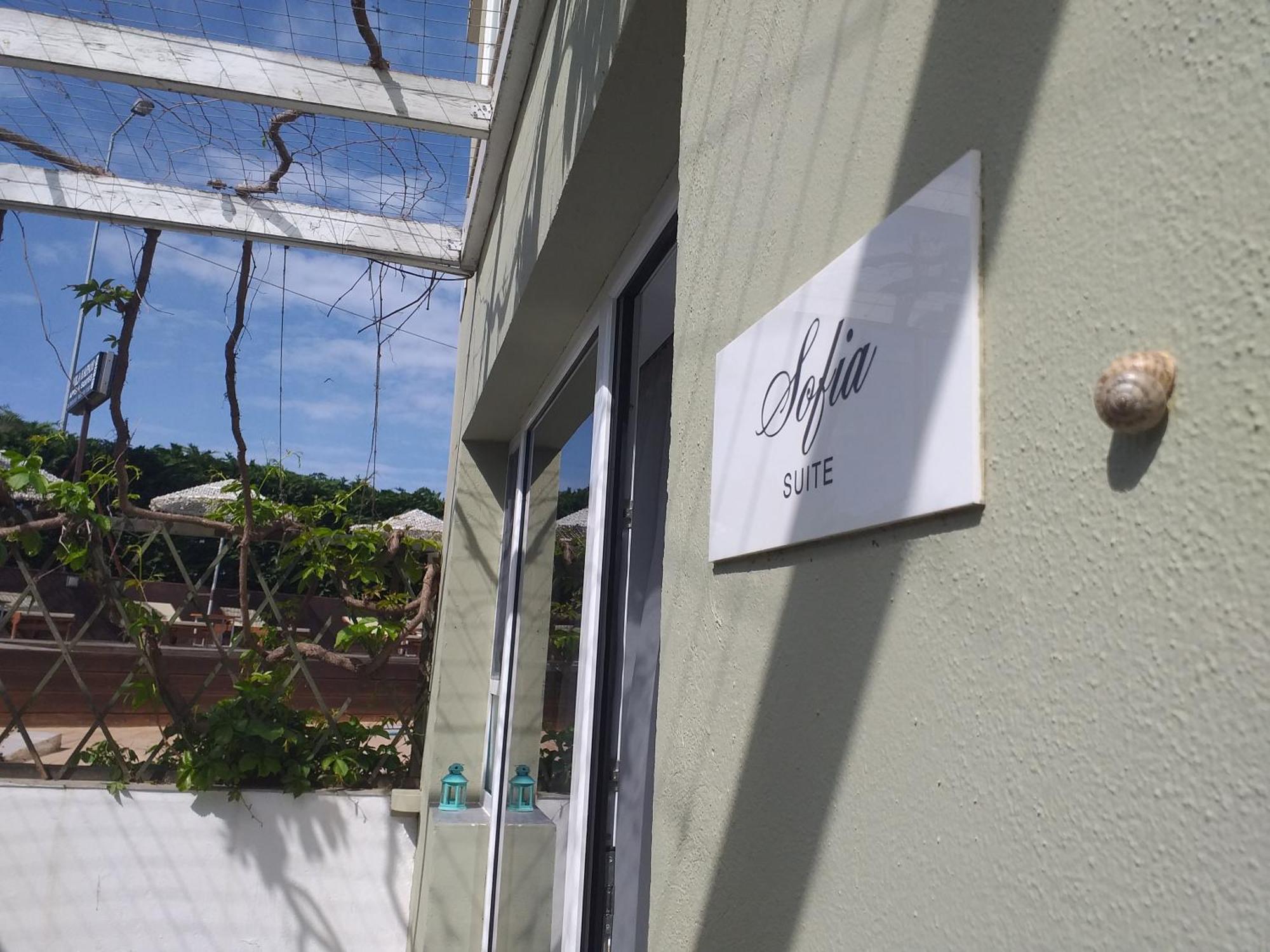 Kapahi Seaview Hotel Apartments ポトス 部屋 写真